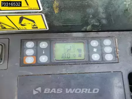 Bæltegraver 2017 Caterpillar 352 F (33)
