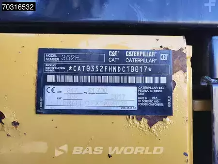 Bæltegraver 2017 Caterpillar 352 F (40)