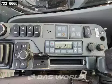 Bæltegraver 2020 Doosan DX225 LC-5 (36)