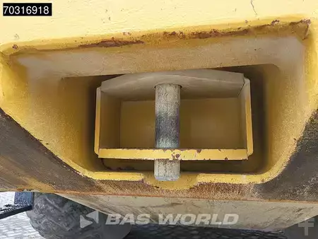 Pyöräkuormaajat 2016 Caterpillar 966 M (27)