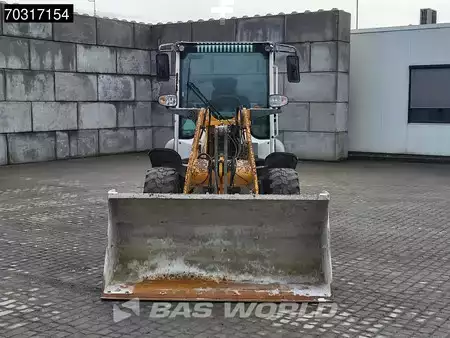 Kerekes rakodó 2014 Liebherr L506 C (11)