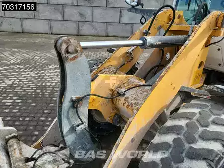 Kerekes rakodó 2015 Liebherr L506 C (16)