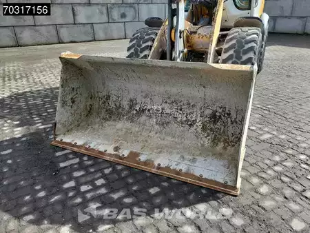 Kerekes rakodó 2015 Liebherr L506 C (17)