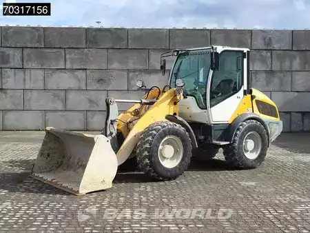 Kerekes rakodó 2015 Liebherr L506 C (2)