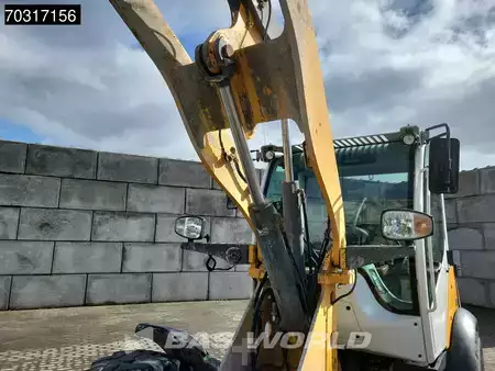 Kerekes rakodó 2015 Liebherr L506 C (6)