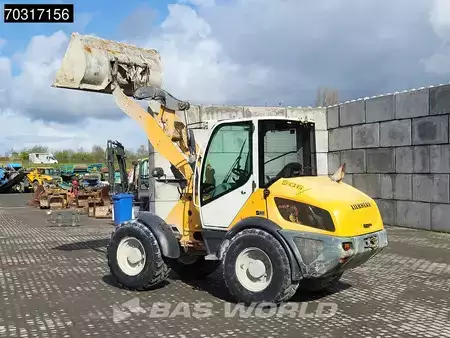 Kerekes rakodó 2015 Liebherr L506 C (9)