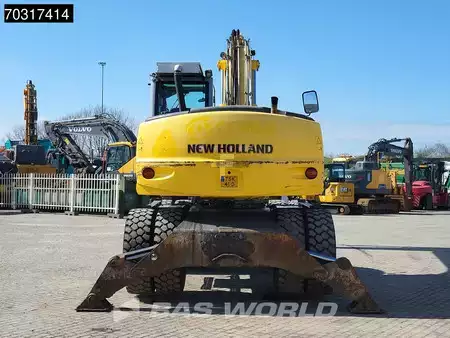 Pelle sur pneus 2007 New Holland Construction MH 5.6 Outriggers + Blade (6)