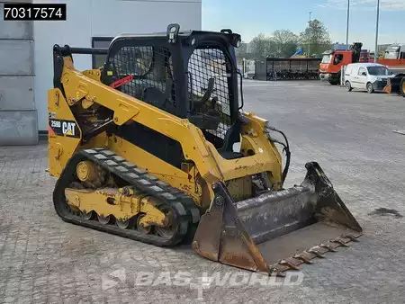Telaketjukuormaajat 2016 Caterpillar 259 D (10)