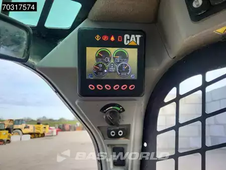 Telaketjukuormaajat 2016 Caterpillar 259 D (40)