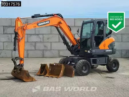 Hjulgraver 2019 Doosan DX57 W-5 (1)