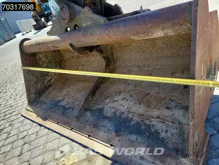 Pyöräkaivinkoneet  2015 Volvo EWR150 E Outriggers + Blade (17)