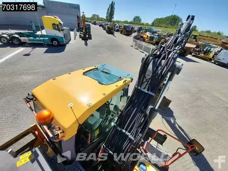 Pyöräkaivinkoneet  2015 Volvo EWR150 E Outriggers + Blade (26)