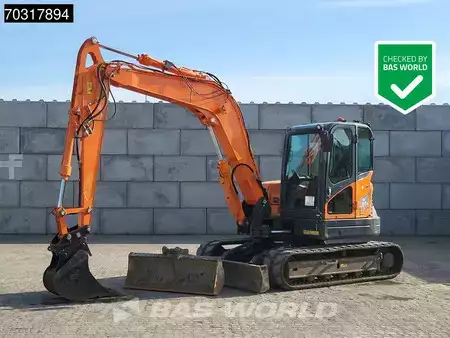 Minigraver 2019 Doosan DX85 R-3 A/C (1)