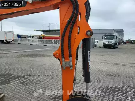 Mini excavators 2020 Doosan DX27 Z 3 Buckets (12)