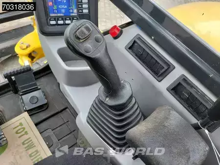 Minigraver 2023 Komatsu PC80 MR-5 A/C (31)