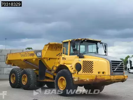 Zalomené klouby-dampry  2002 Volvo A25 D (10)