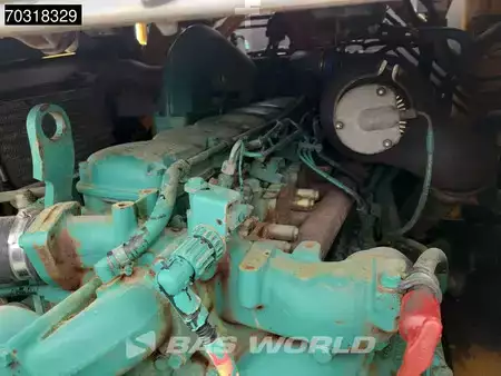 Zalomené klouby-dampry  2002 Volvo A25 D (15)