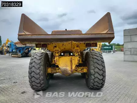 Zalomené klouby-dampry  2002 Volvo A25 D (7)