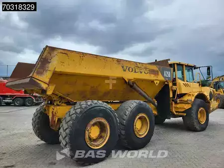 Zalomené klouby-dampry  2002 Volvo A25 D (8)