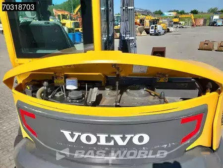 Minikaivinkoneet 2021 Volvo ECR88 D A/C - 3 Buckets (30)