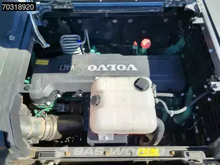Escavatori cingolati 2018 Volvo EC380 E NL (16)