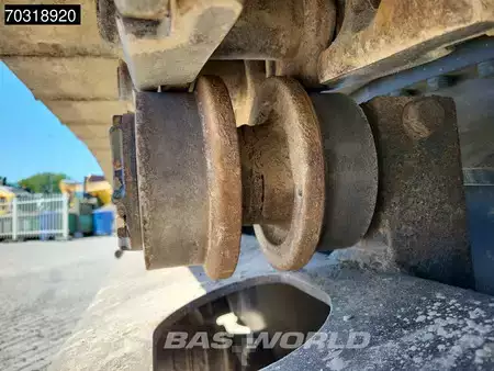 Escavatori cingolati 2018 Volvo EC380 E NL (29)