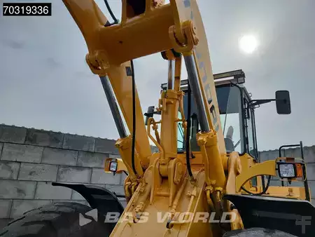 Radlader 2002 Hyundai HL760 (15)