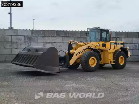 Radlader 2002 Hyundai HL760 (5)