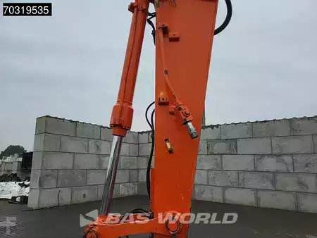 Koparki gąsienicowe 2017 Hitachi ZX135 US-6 Inlc. New Chains + Sprockets (11)