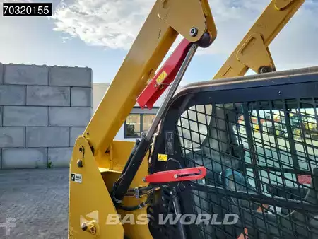 Pale Gommate 2021 Caterpillar 226 D3 (11)