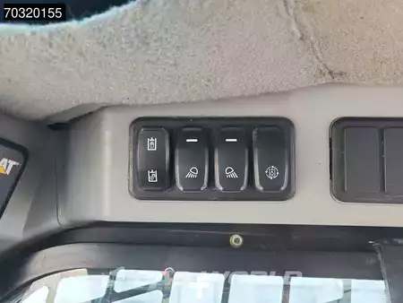 Pale Gommate 2021 Caterpillar 226 D3 (32)