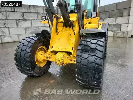 Kolové nakladače 2010 Volvo L60 F (13)