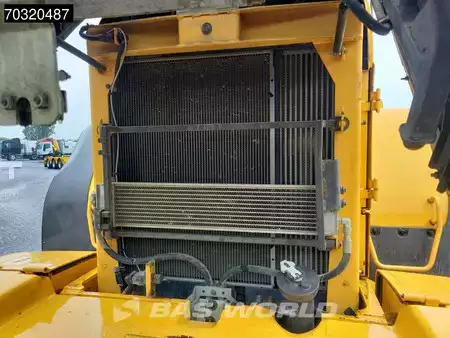 Kolové nakladače 2010 Volvo L60 F (7)