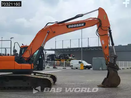 Kedjegraver 2018 Doosan DX255 LC-5 (9)