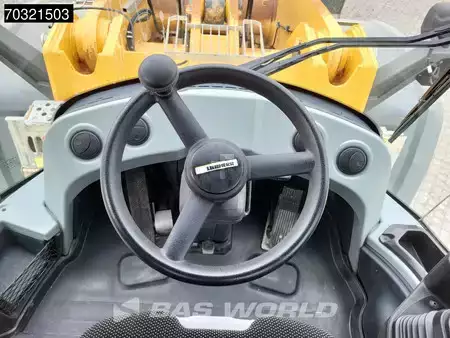 Kolové nakladače 2020 Liebherr L580 XPower (33)