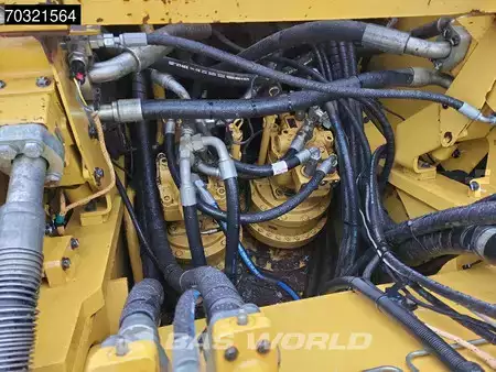 Hydraulic Excavators 2017 Caterpillar 352 F (17)