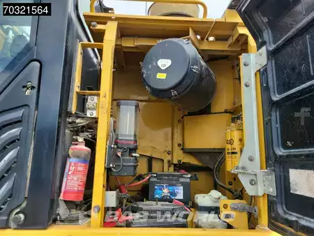 Hydraulic Excavators 2017 Caterpillar 352 F (19)