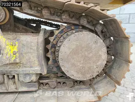 Hydraulic Excavators 2017 Caterpillar 352 F (27)