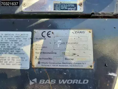 Escavadora de rastos 2016 Hitachi ZX225 USLC-5B (39)
