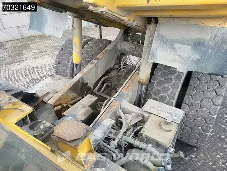 Tombereau rigide 2007 Komatsu HD605 -7E0 (12)