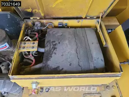 Tombereau rigide 2007 Komatsu HD605 -7E0 (18)