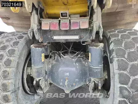 Tombereau rigide 2007 Komatsu HD605 -7E0 (21)