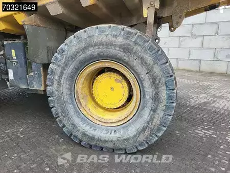 Tombereau rigide 2007 Komatsu HD605 -7E0 (23)