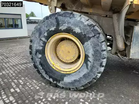 Tombereau rigide 2007 Komatsu HD605 -7E0 (25)