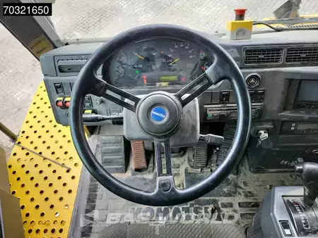 Tombereau rigide 2010 Komatsu HD605 -7E0 (29)