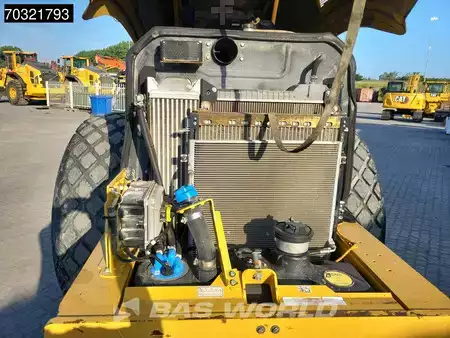 Compactador monocilíndrico 2017 Caterpillar CS76 B A/C (10)