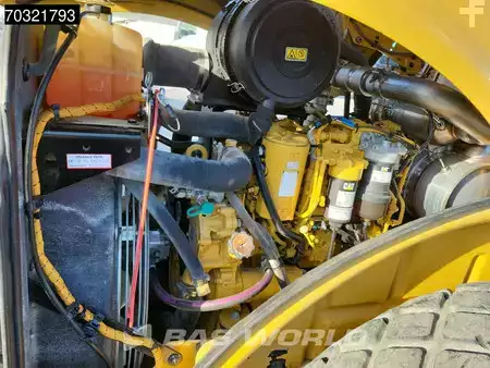 Compactador monocilíndrico 2017 Caterpillar CS76 B A/C (11)