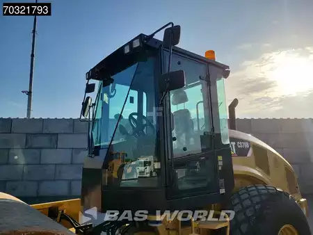 Compactador monocilíndrico 2017 Caterpillar CS76 B A/C (15)