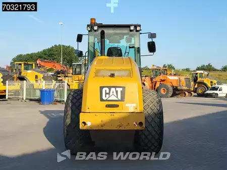 Compactador monocilíndrico 2017 Caterpillar CS76 B A/C (3)