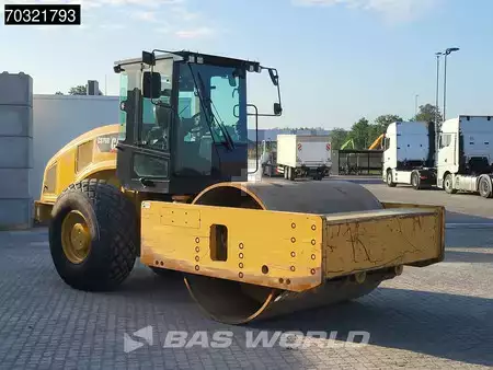 Compactador monocilíndrico 2017 Caterpillar CS76 B A/C (6)